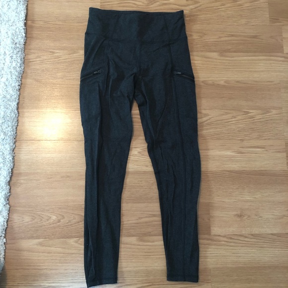 Calvin Klein performance leggings size small - Picture 4 of 5